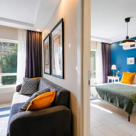 Apartment Modern Flat Near Hadrian's Gate